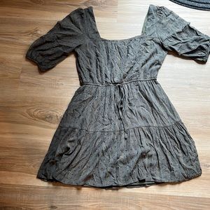 Olive green puff sleeve tiered short dress